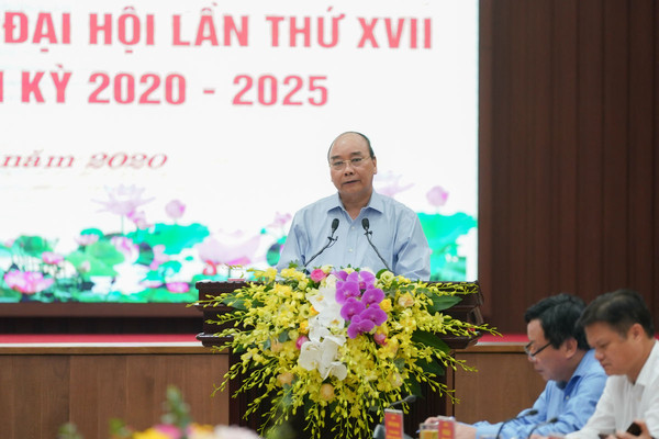 Thủ tướng: Hà Nội cần phấn đấu vượt qua mức thu nhập trung bình cao sớm hơn