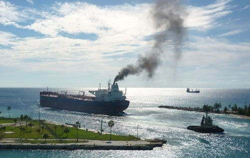 Phát thải khí nhà kính từ tàu biển tiếp tục tăng