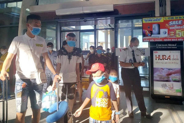 Gần 1.500 khách tại Đà Nẵng sẽ được về nhà trên 7 chuyến bay