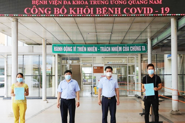2 bệnh nhân COVID-19 ở Quảng Nam xuất viện sau 1 tuần điều trị