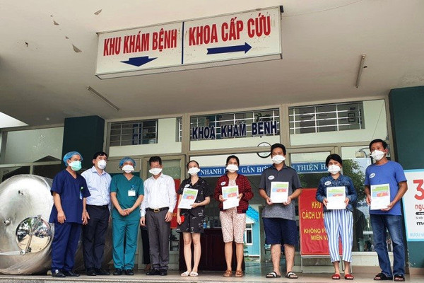 Thêm 5 bệnh nhân COVID-19 ở Đà Nẵng đã khỏi bệnh, xuất viện