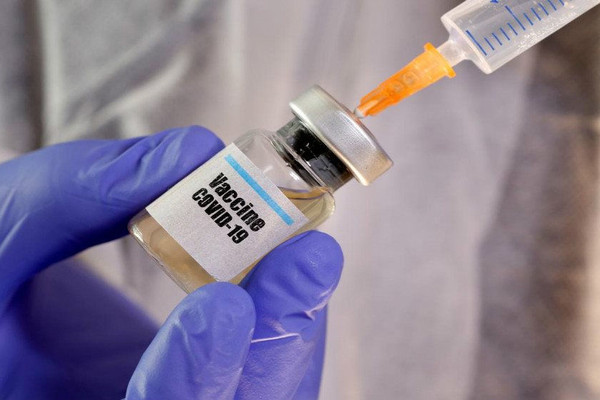  Thế giới hơn 21 triệu ca nhiễm, Mỹ khó phê duyệt vắc-xin trước tháng 11