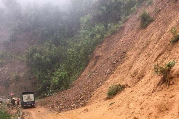 Sơn La yêu cầu các địa phương rà soát, chủ động ứng phó động đất và mưa lũ