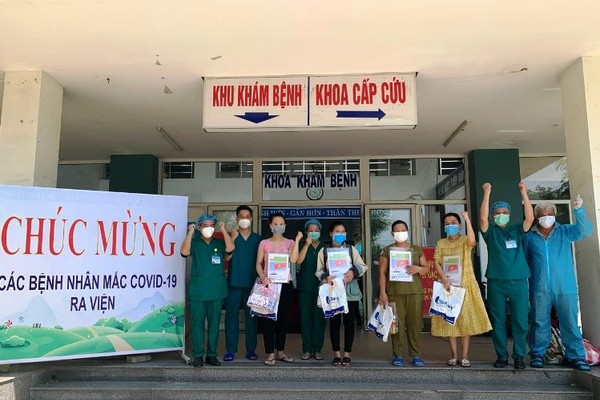 Thêm 4 bệnh nhân Covid-19 ở Đà Nẵng được xuất viện
