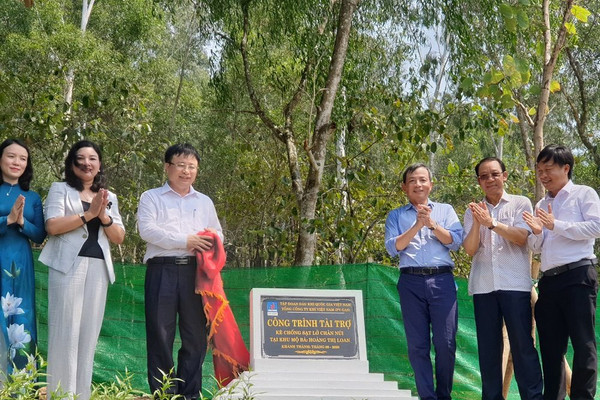 PV GAS tài trợ hơn 2 tỷ đồng xây dựng kè chống sạt lở Khu di tích mộ bà Hoàng Thị Loan