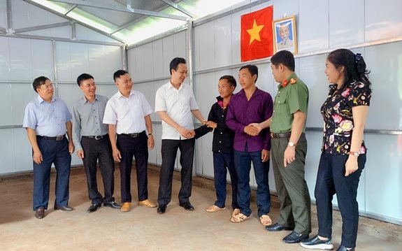 Điện Biên: Hoàn thành kế hoạch hỗ trợ làm nhà cho hộ nghèo huyện Nậm Pồ