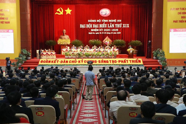 Nghệ An: Bế mạc Đại hội đại biểu Đảng bộ tỉnh lần thứ XIX