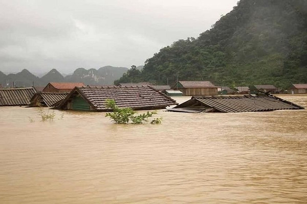 Quảng Bình: Phân bổ 1.000 tấn gạo cứu đói cho nhân dân bị ảnh hưởng do mưa lũ