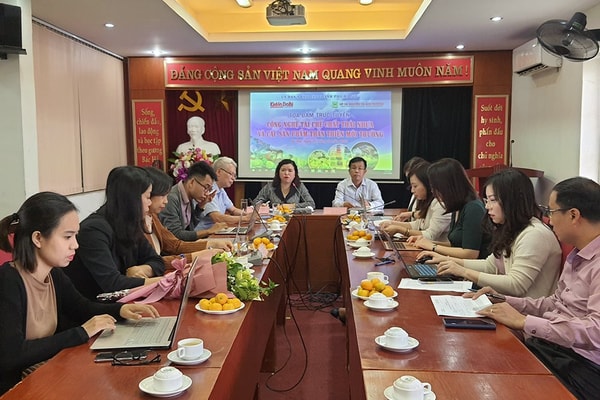 Tái chế chất thải nhựa: Một mũi tên trúng hai đích