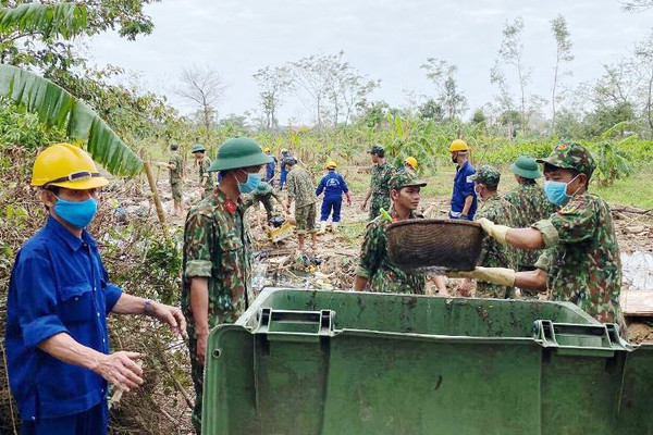 Thừa Thiên Huế: Tổng vệ sinh môi trường sau lũ bão