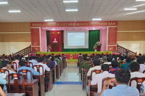 Tuyên truyền, phổ biến Luật Cảnh sát biển Việt Nam cho cán bộ chủ chốt tỉnh Sóc Trăng