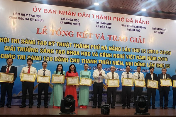  "Hệ thống đo mưa tự động cảnh báo mưa lũ và vận hành hồ chứa" đạt giải nhất Giải thưởng Sáng tạo Khoa học và Công nghệ Việt Nam