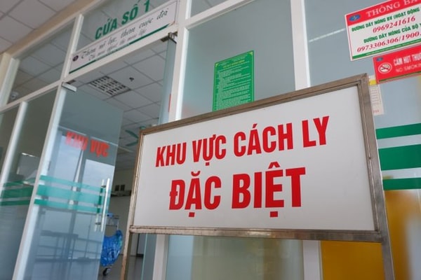  Thêm 2 người Việt Nam và 2 chuyên gia Ấn Độ mắc COVID-19