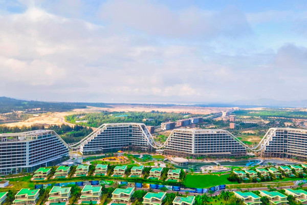 Khách sạn FLC Grand Hotel Quy Nhon nguồn cảm hứng giữa đồi núi và đại dương 