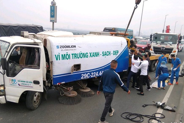 Hà Nội: Công nhân môi trường gặp tại nạn dẫn đến tử vong trong giờ làm việc