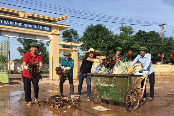 Hà Tĩnh: Ngành  TN&MT cùng người dân phục hồi môi trường nơi tâm lũ