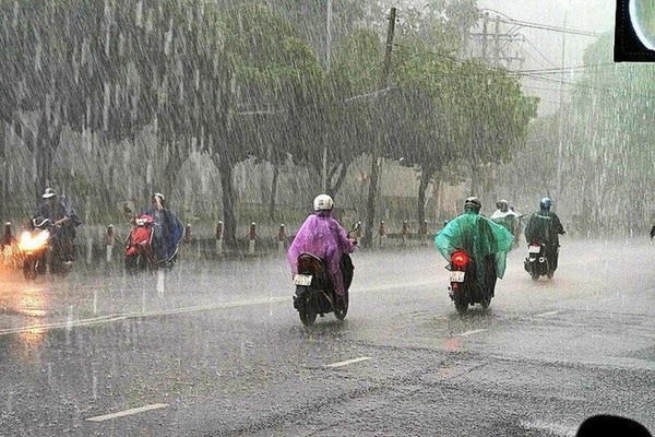 Nam Bộ và Nam Trung Bộ có mưa lớn diện rộng