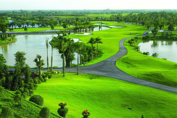 Đầu tư dự án Sân golf quốc tế tại Thừa Thiên Huế