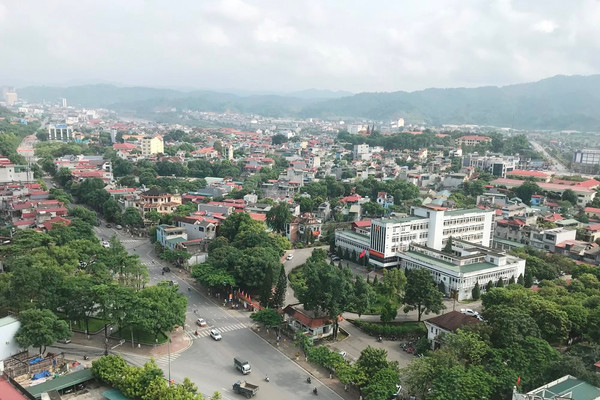 Thành phố Lào Cai phát triển cây xanh bảo vệ môi trường