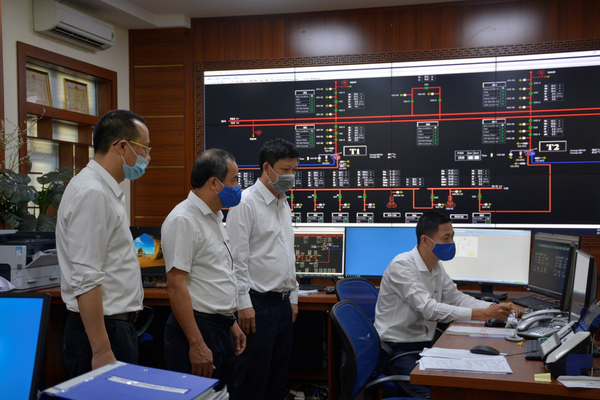 Điện Biên: Cách ly 39 CBCNV vận hành, an toàn điện phục vụ Tết Nguyên đán