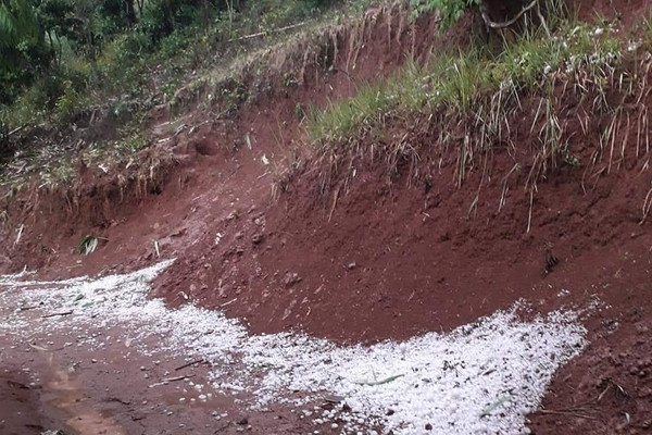 Điện Biên: Mưa đá gây thiệt hại tại huyện Nậm Pồ