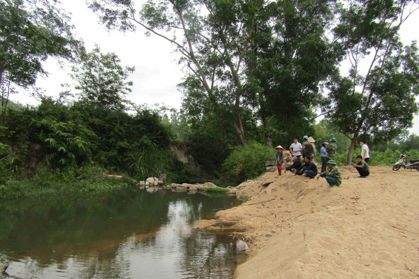 Bình Định: Một học sinh tử vong do hố khai thác cát trái phép