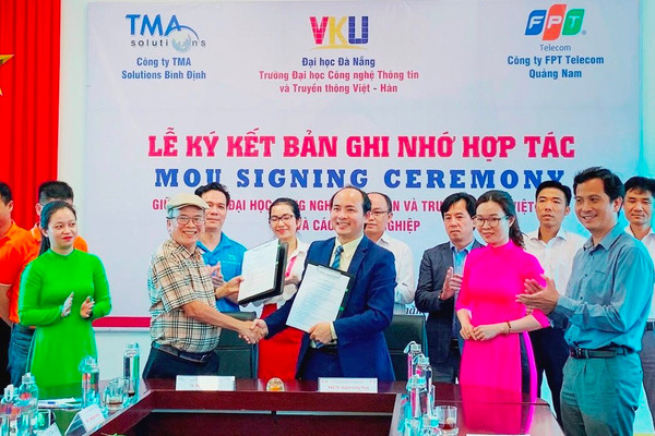 Đà Nẵng: Trường Đại học hợp tác với doanh nghiệp nâng cao năng lực đào tạo