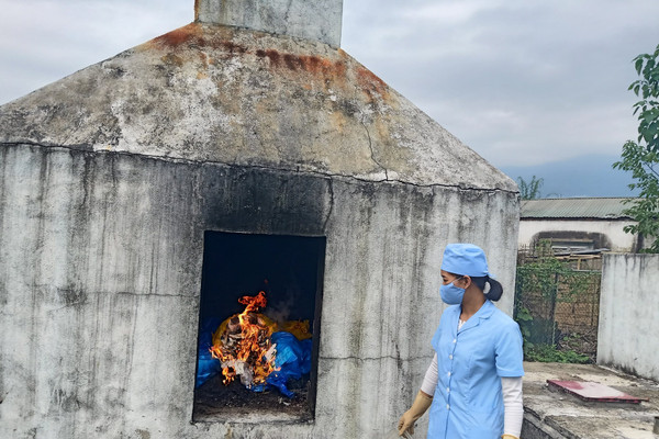 Nậm Nhùn (Lai Châu): Khó khăn xử lý rác thải y tế