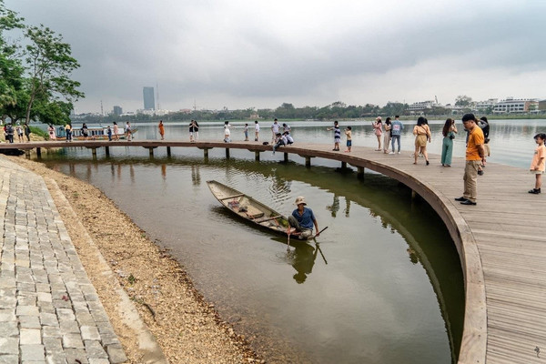 Phạt 15 triệu đồng vì đánh bắt hủy diệt thủy sản trên sông Hương