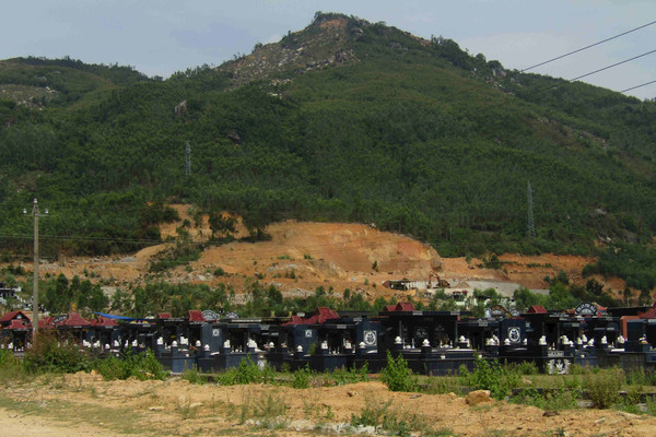 Bình Định: Dự án Mở rộng nghĩa trang Bùi Thị Xuân đến khi nào hoàn thành?