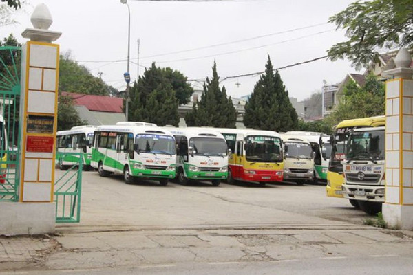 Tạm dừng hoạt động vận tải hành khách từ Sơn La đi 12 tỉnh