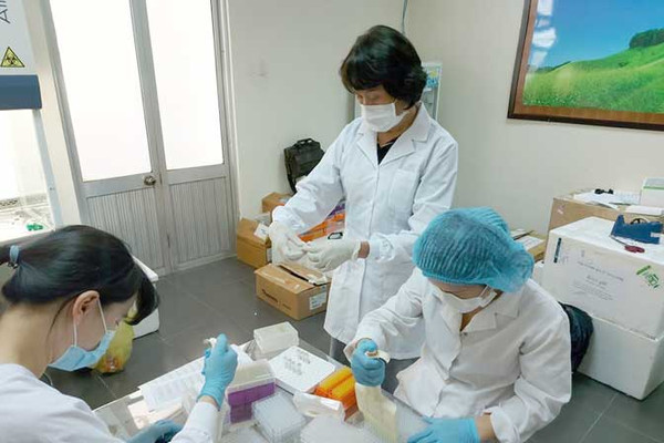 Thủ tướng khen CDC, Sở Y tế TP Đà Nẵng có thành tích phòng, chống dịch COVID-19