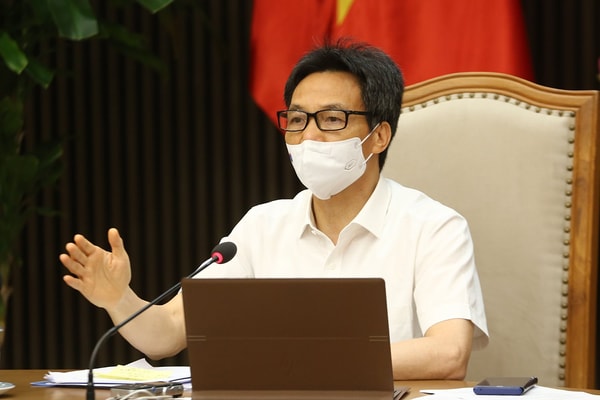 Phó Thủ tướng Vũ Đức Đam: Phải kiểm soát bằng được các ổ dịch trong KCN