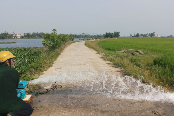 Thừa Thiên Huế: Thiếu nước sản xuất do nắng nóng kéo dài