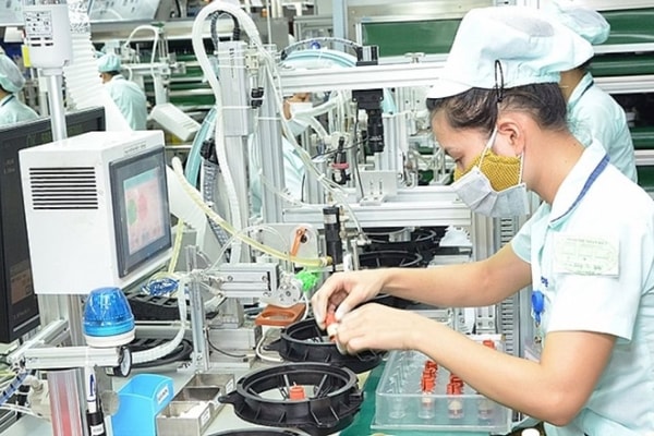 Dự báo GDP 6 tháng tăng 5,8%