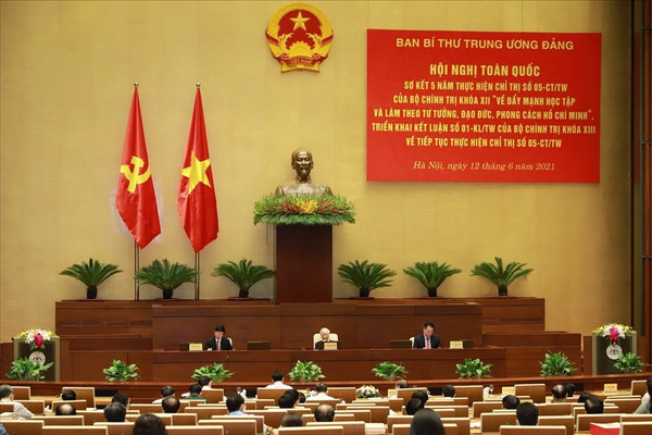 Bộ TN&MT tiếp tục đẩy mạnh học tập và làm theo tư tưởng, đạo đức, phong cách Hồ Chí Minh