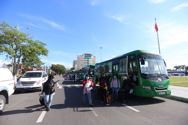 Từ 0h ngày 20/6, Quảng Ngãi tạm dừng hoạt động vận tải hành khách tuyến Đà Nẵng và ngược lại