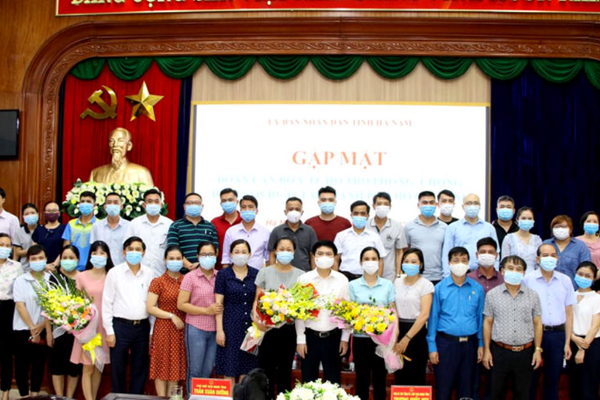 Hà Nam: Chi viện 40 cán bộ y tế vào TP. Hồ Chí Minh hỗ trợ chống dịch Covid-19