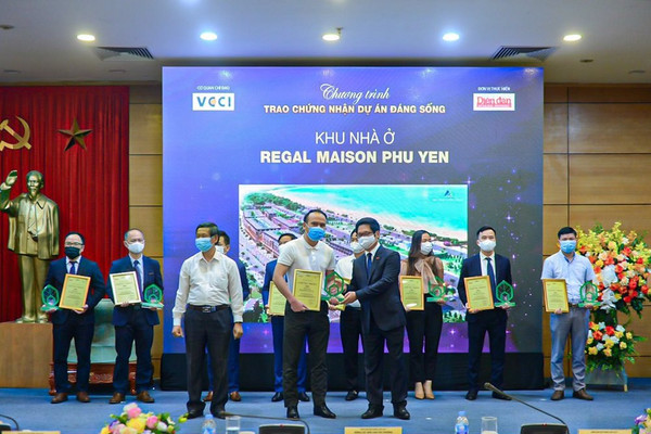 Regal Maison Phu Yen của Đất Xanh Miền Trung được vinh danh tại “Dự án đáng sống 2021” 