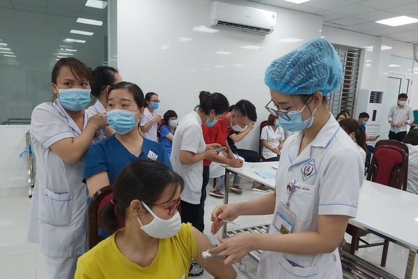 Thái Nguyên: Tiếp tục tổ chức tiêm Vaccine phòng Covid-19