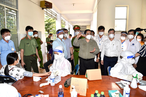  Thủ tướng Phạm Minh Chính thăm hỏi, động viên nhân dân Đồng Nai yên tâm, tích cực chống dịch