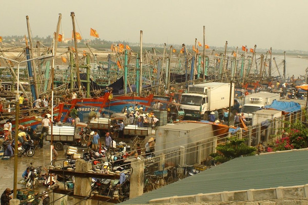 Nghệ An: Tăng cường công tác phòng cháy, chữa cháy đối với tàu cá, cảng cá