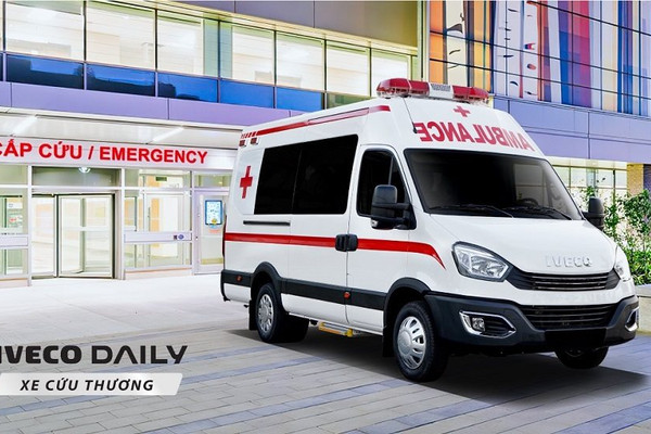 THACO sản xuất xe cứu thương phục vụ công tác phòng chống dịch