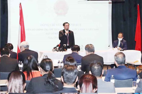 "Cuộc tiếp xúc cử tri đặc biệt" của Chủ tịch Quốc hội Vương Đình Huệ 