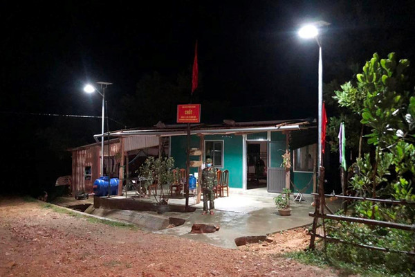 Thừa Thiên - Huế: Khánh thành công trình “Thắp sáng đường biên - phòng chống dịch Covid-19”