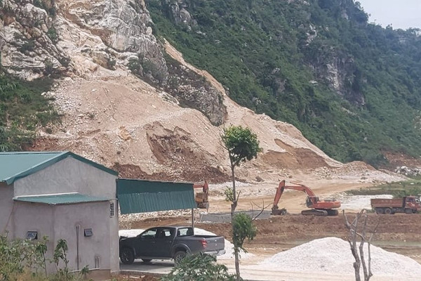Nghệ An: Xử phạt mỏ đá chiếm đất rừng sản xuất