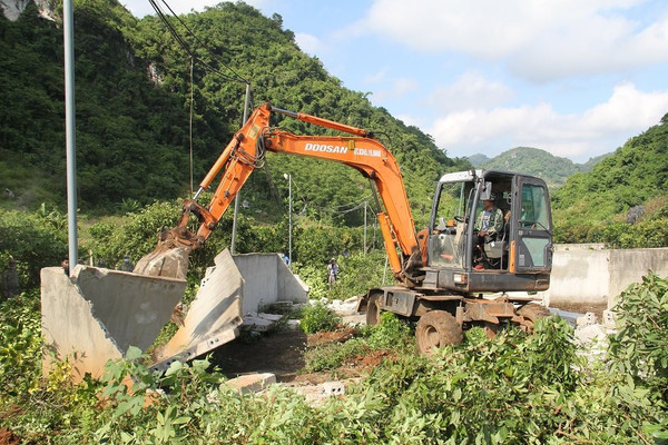 TP. Sơn La: Cưỡng chế thu hồi đất thực hiện dự án tuyến đường quốc lộ 6