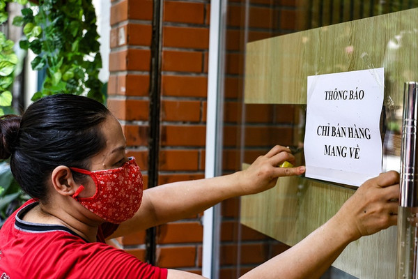 Hà Nội: Từ 12h00 ngày 16/9, một số địa bàn được mở trở lại dịch vụ ăn uống, nhưng chỉ bán mang về