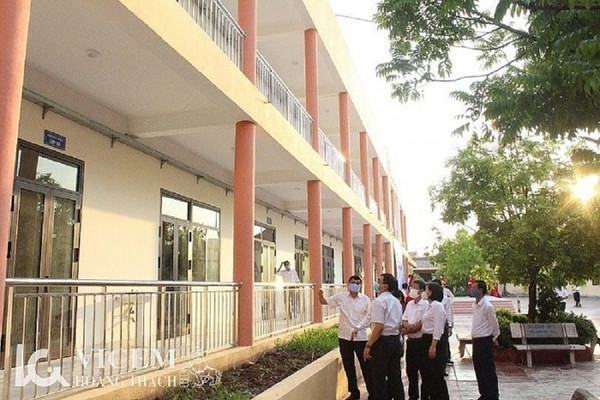 Vicem Hoàng Thạch khánh thành & bàn giao 12 phòng học cho trường tiểu học Minh Tân