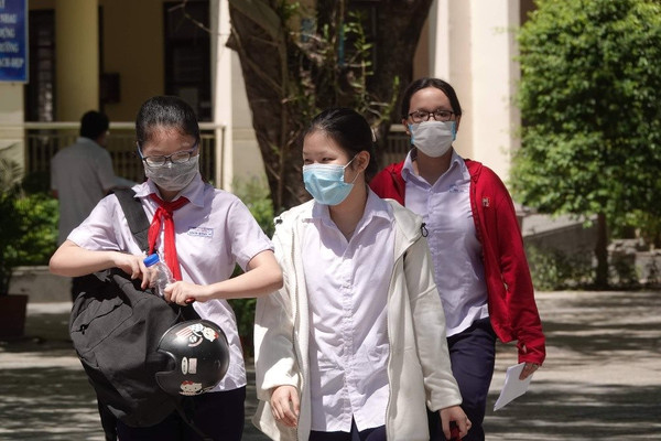  Đà Nẵng: Cho phép hơn 17.000 giáo viên, học sinh trở về